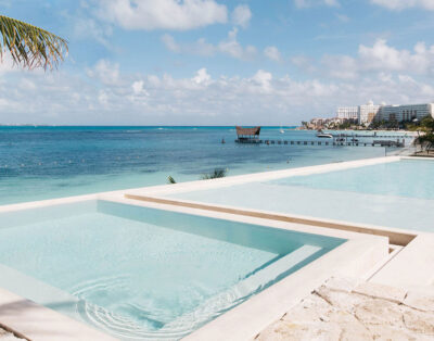 30 guests Eight-bedrooms Exclusive Beach Villa